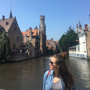 Meet your Posher, Jessica